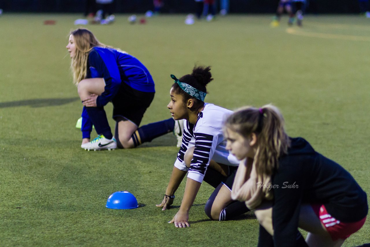 Bild 67 - C-Juniorinnen KT Training